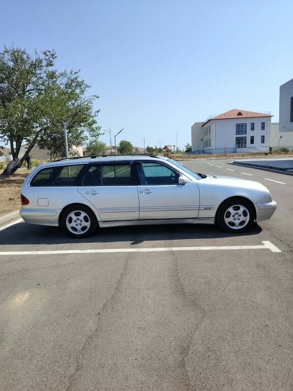 Mercedes E 270, 2.7 L, 2000 il, 456 000 km — Avtomobillər, Bakı (2)