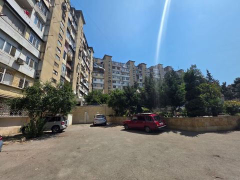 Bakı, 2 otaqlı, Köhnə tikili, 90 kv. m — Bakı