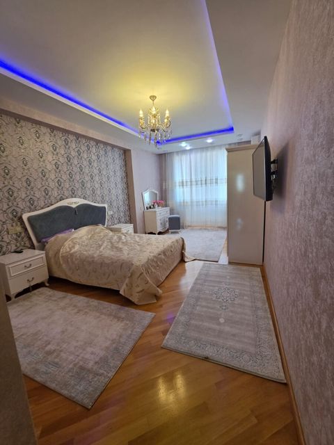 3-otaqlı yeni tikili kirayə verilir, Elmlər Akademiyası m., 140 m² — Bakı