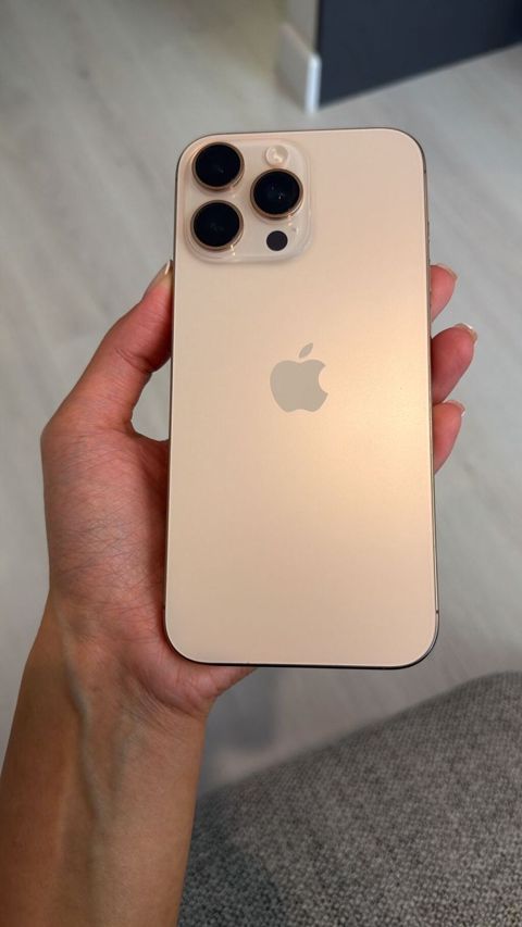 IPhone 16 Pro Max, 512 GB, Qızılı, Face ID — Bakı