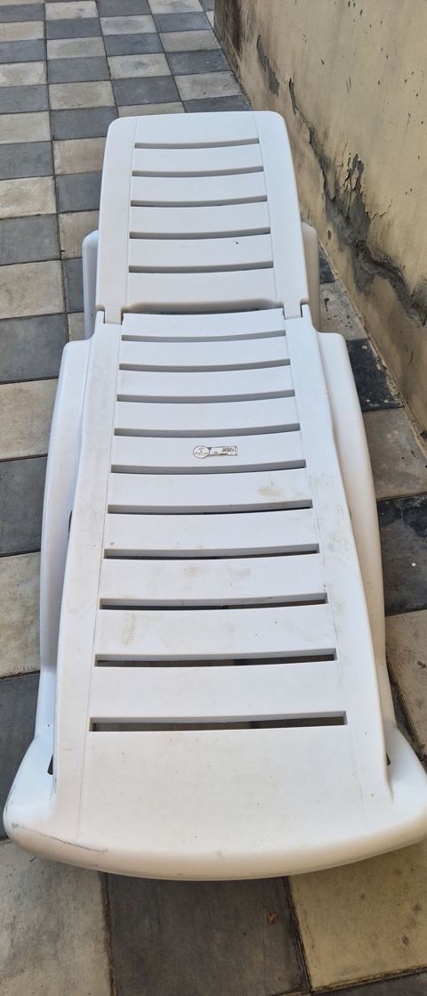 Brezza Garden Furniture markalı plastik şezlonq - Rəng: ağ — Bakı