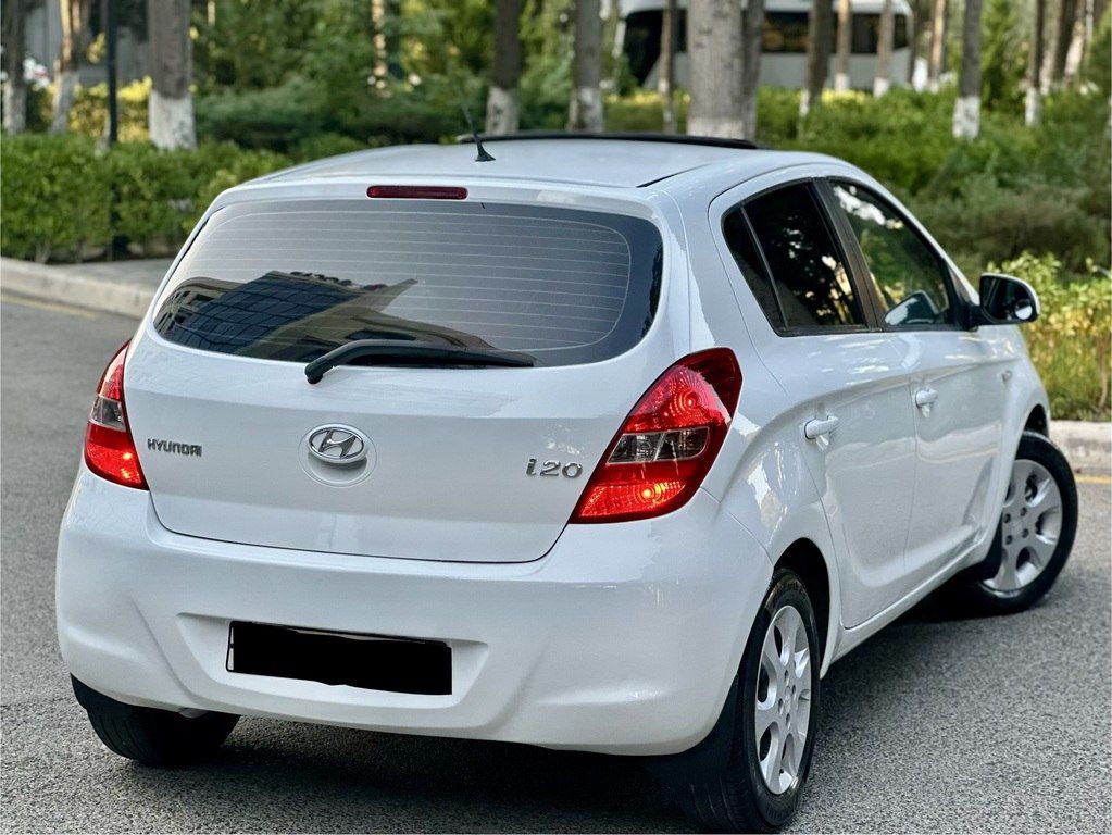 Hyundai i20, 1.4 L, 2012 il, 223 256 km — Avtomobillər, Bakı (12)
