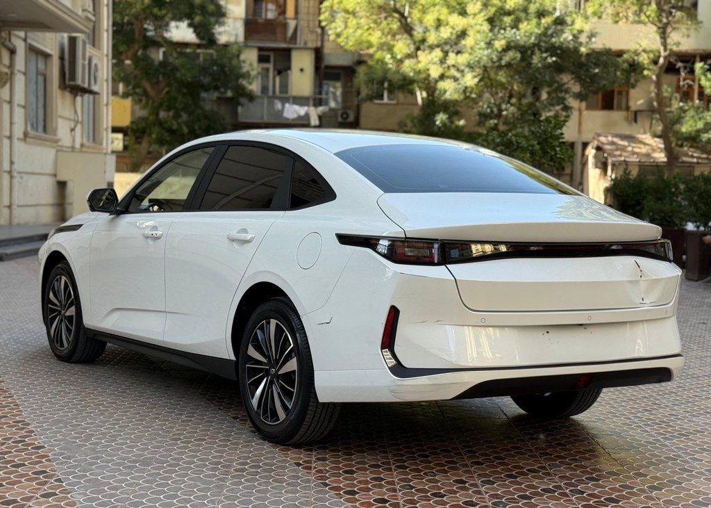 Changan Qiyuan A05, 1.5 L, 18.99 kWh, 2025 il, 21 000 km — Avtomobillər, Bakı (5)