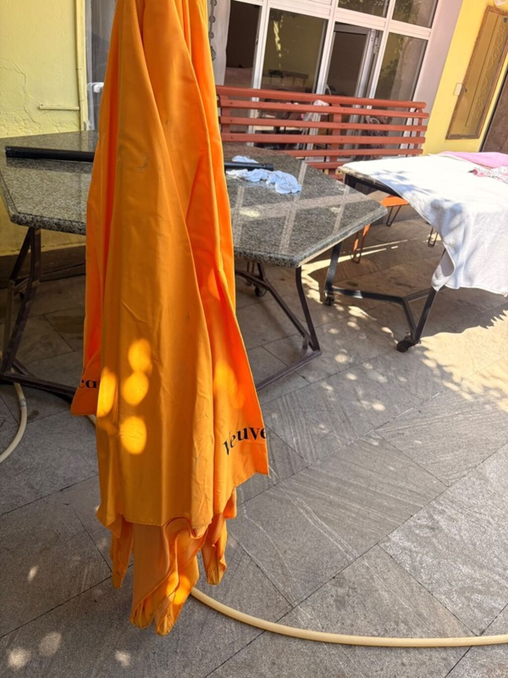 Veuve Clicquot brendli terras/bağ çətiri Salam yenidir istifadə — Bağ çətirləri, Mehdiabad (4)