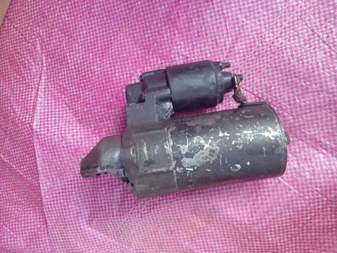 Avtomobil starteri - Tip: 12V elektrik starteri, üzərində — Sumqayıt