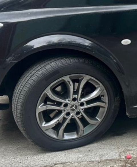Mercedes təkərləri 225/55 R17 — Bakı