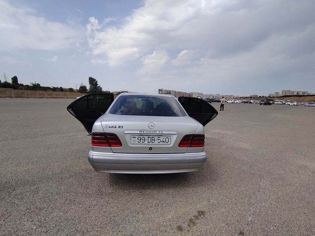 Mercedes E 270, 2.7 L, 2000 il, 420 000 km — Avtomobillər, Masallı (9)