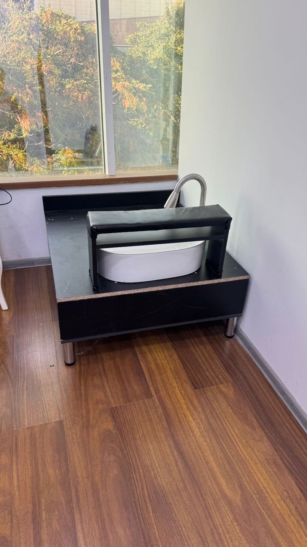Pedikür yuma platforması – salon üçün - Konstruksiya: möhkəm — Mebel, Bakı (4)