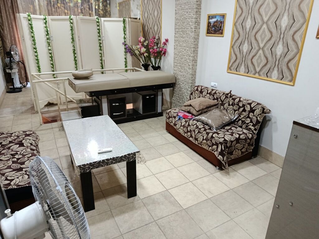 Azərİttifaqın 4 yolunda, sahəsi 40 kvadrat olan, binanın 2-ci — Daşınmaz əmlak, Gəncə (3)