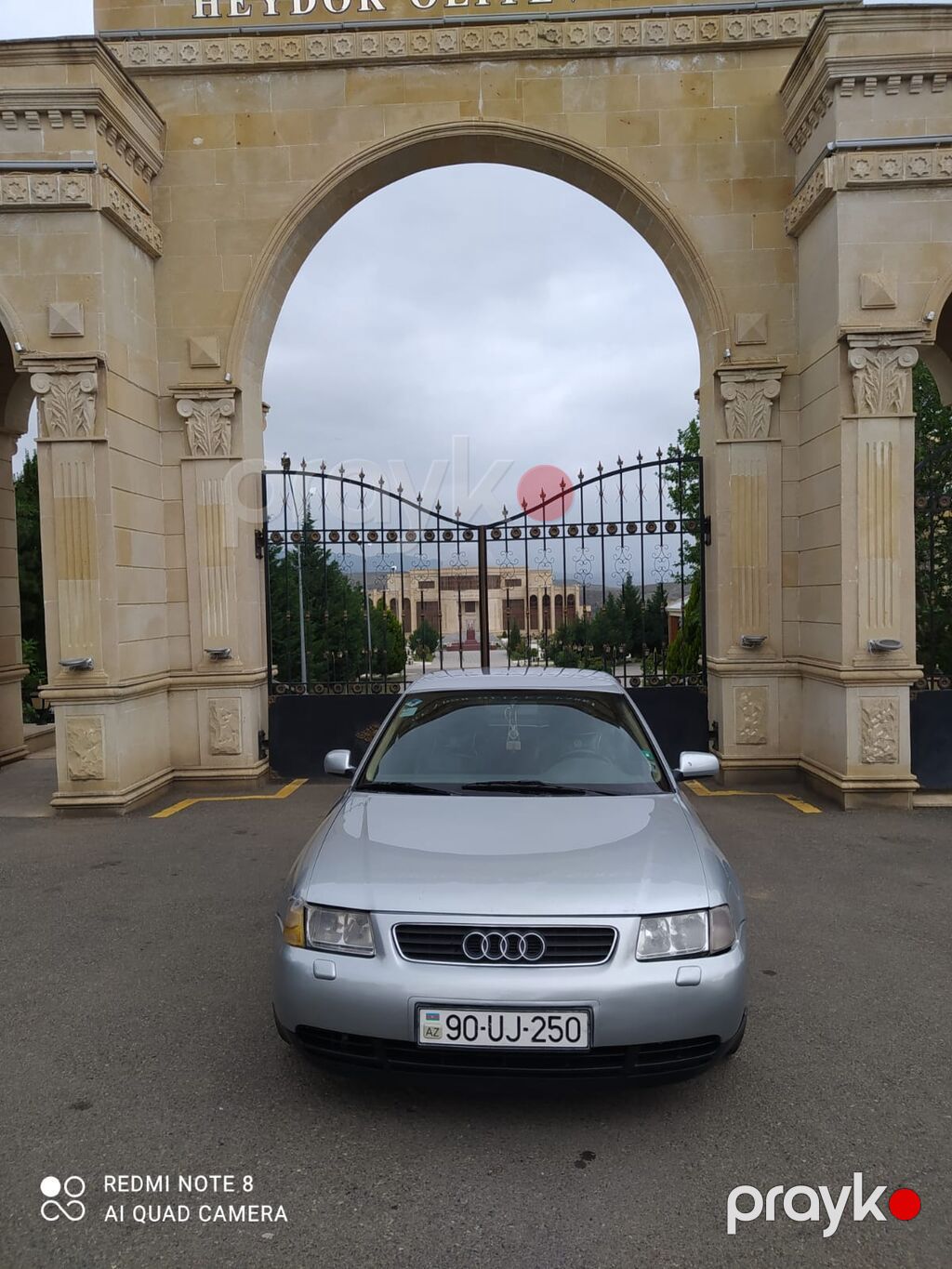 Audi A3: 1.8 l 1997 il Hetçbek 90-UJ-250 — Avtomobillər, Gəncə (2)
