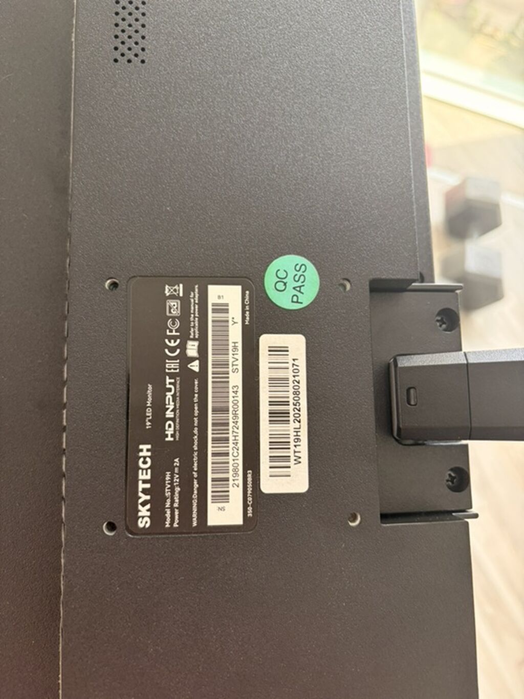 Skytech kompüter monitoru - Ekran: təxminən 22–24 düym, nazik çərçivə — Elektronika, Bakı (5)