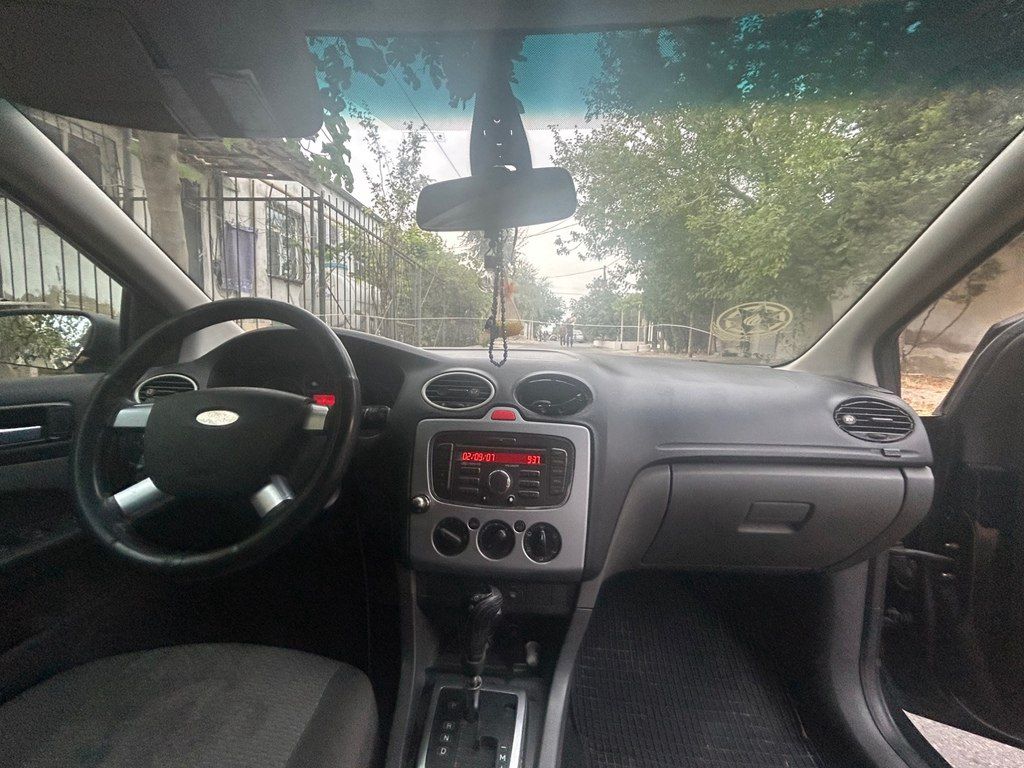 Ford Focus, 1.6 L, 2007 il, 400 000 km — Avtomobillər, Bakı (7)