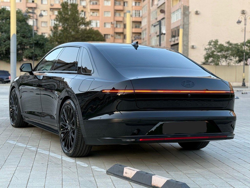 Hyundai Grandeur, 1.6 L, 1.49 kWh, 2025 il, 16 000 km — Avtomobillər, Bakı (6)