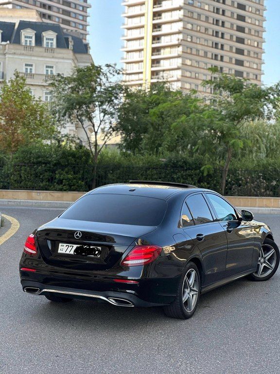 Mercedes E 300, 2.0 L, 2016 il, 190 000 km — Avtomobillər, Bakı (3)