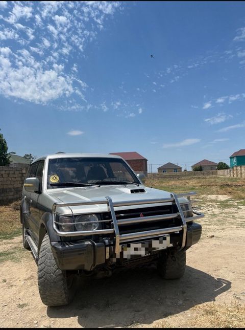 Mitsubishi Pajero, 2.8 L, 1995 il, 330 000 km — Sumqayıt