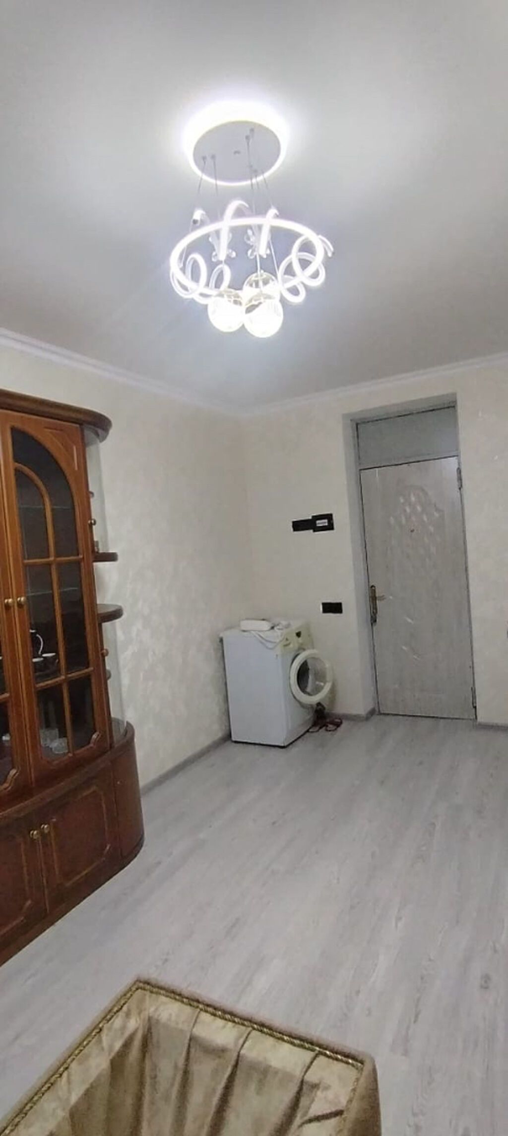 Kiraye verilir 2telebe qıza.her biri 200azn odemekle.unvan: Nizami — Daşınmaz əmlak, Bakı (4)