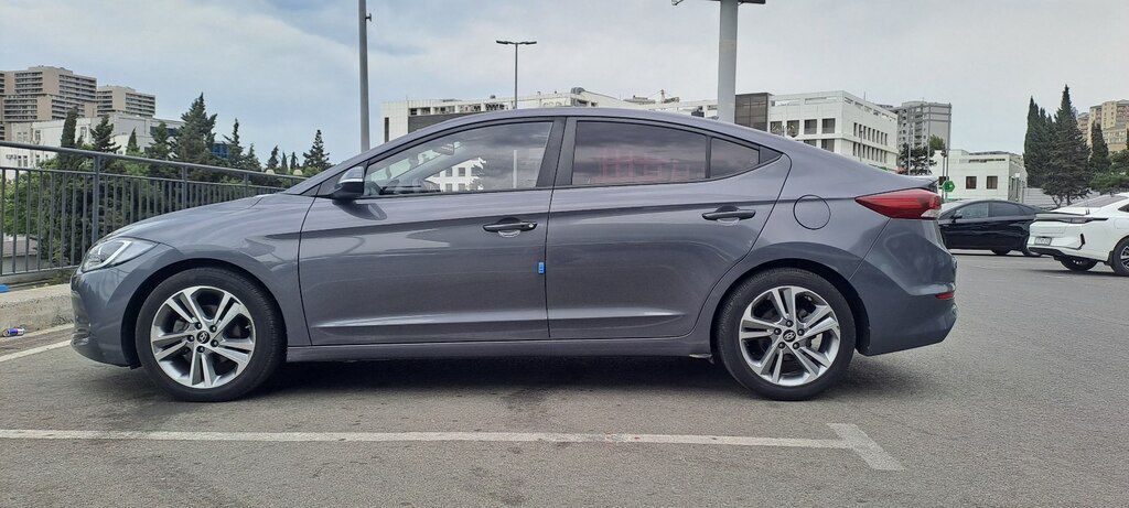 Hyundai Avante, 1.6 L, 2018 il, 169 000 km — Avtomobillər, Bakı (8)