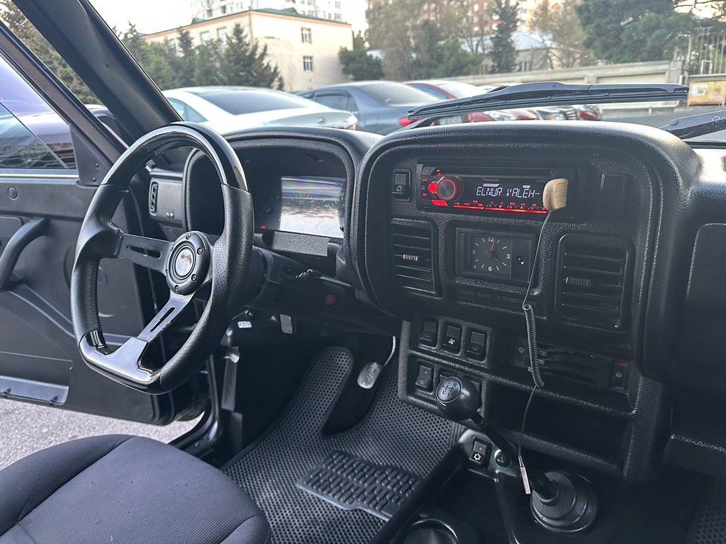Lada (VAZ) Niva, 1.7 L, 2017 il, 107 000 km — Avtomobillər, Bakı (9)