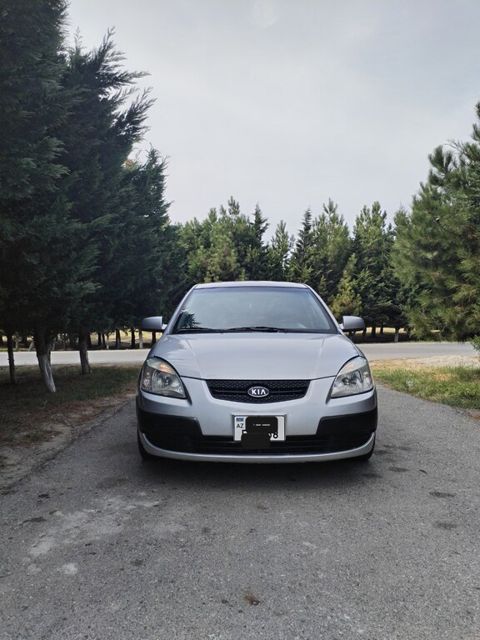Kia Rio, 1.4 L, 2007 il, 289 800 km — Bakı