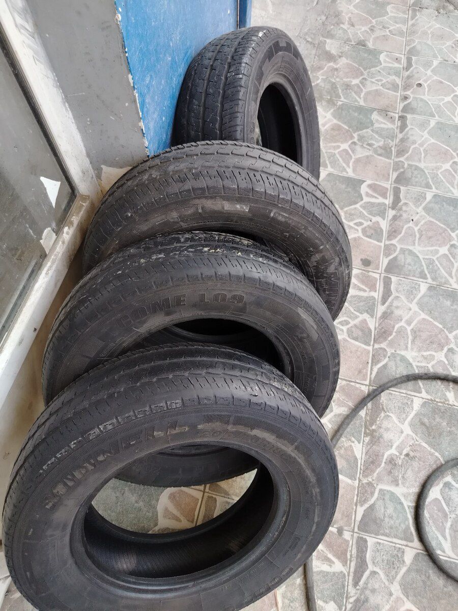 Şinlər 205/70 R15C — Ehtiyat hissələri və aksesuarlar, Bakı (3)