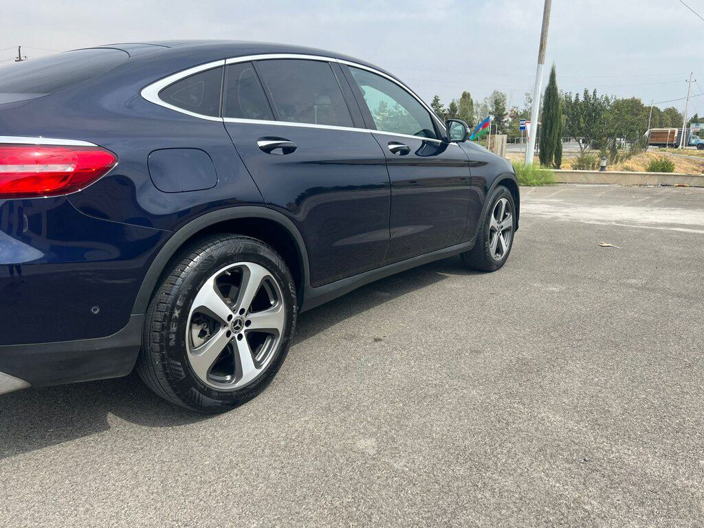Mercedes GLC 300 4MATIC Coupe, 2.0 L, 2019 il, 76 000 km — Avtomobillər, Göyçay (7)