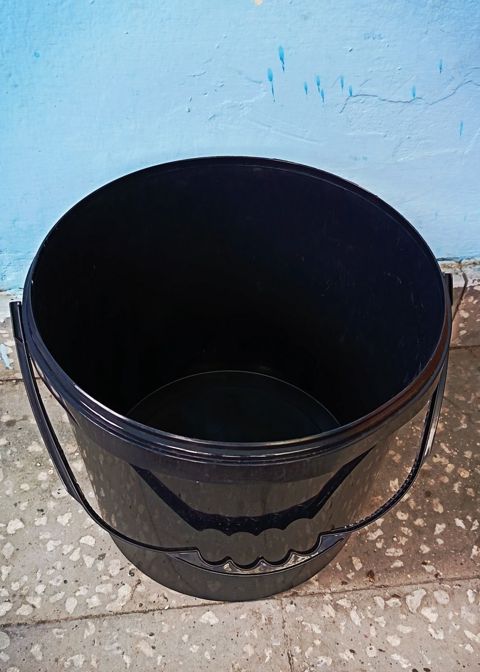 Plastik vedrə — Bakı