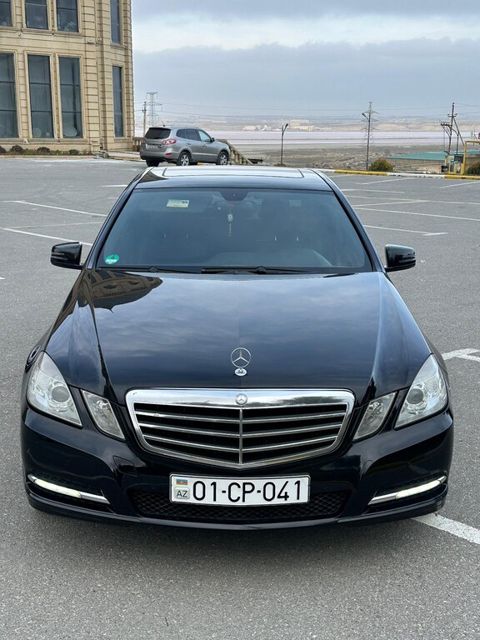Mercedes E 220, 2.1 L, 2011 il, 239 000 km — Bakı