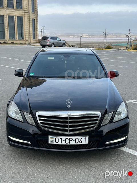 Mercedes E 220, 2.1 L, 2011 il, 239 000 km — Bakı