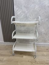 3 mərtəbəli mobil servis rəfi - Material: metal karkas və plastik — Salon Furniture