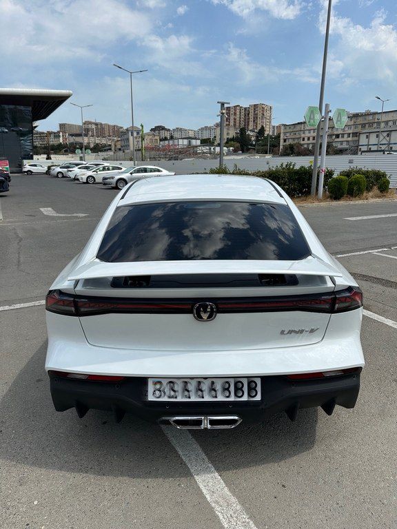 Changan Uni-V iDD, 1.5 L, 18.4 kWh, 2024 il, 13 500 km — Avtomobillər, Bakı (2)