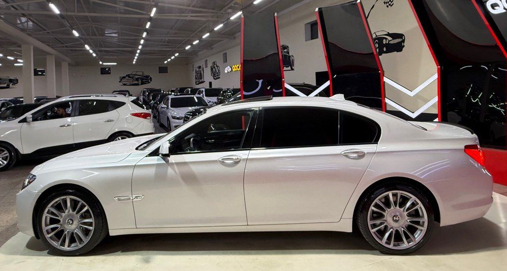 BMW 750, 4.4 L, 2011 il, 244 044 km — Avtomobillər, Sumqayıt (7)