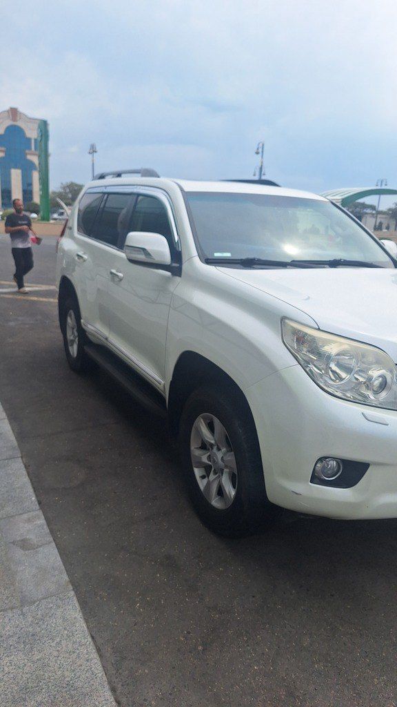 Toyota Land Cruiser Prado, 2.7 L, 2012 il, 209 000 km — Avtomobillər, Bakı (3)