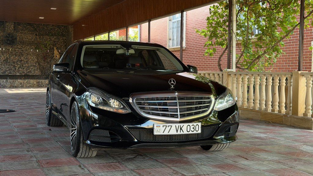 Mercedes E 250, 2.1 L, 2015 il, 270 000 km — Avtomobillər, Bakı (12)
