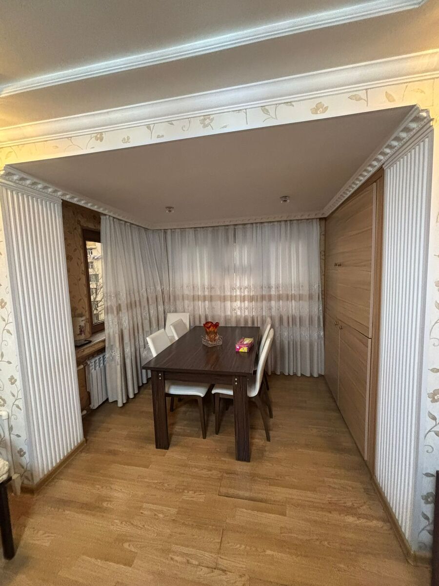 3-otaqlı mənzil, Neftçilər m., 85 m² — Mənzil, Bakı (10)