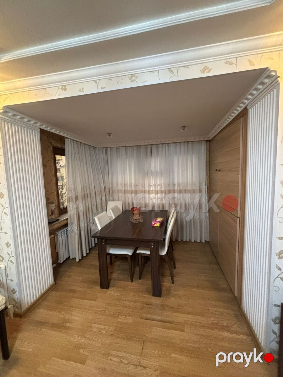 Satılır 3 otaqlı köhnə tikili 90 m² — Mənzil, Bakı (10)