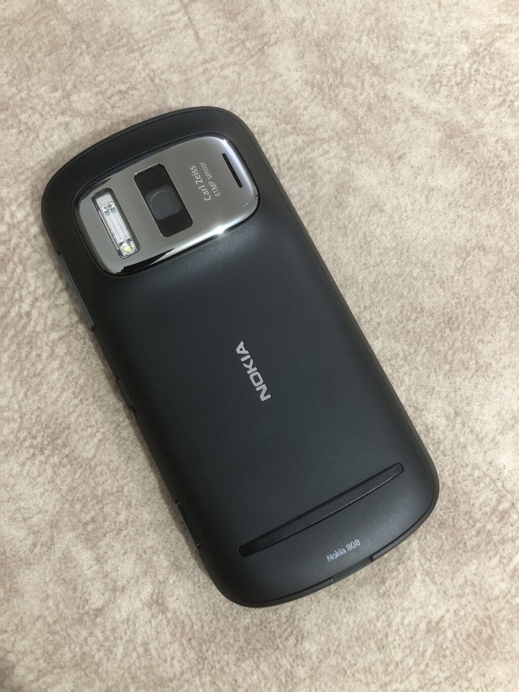 Nokia 808 Pureview, 4 GB, rəng - Qara — Nokia, Digah (4)