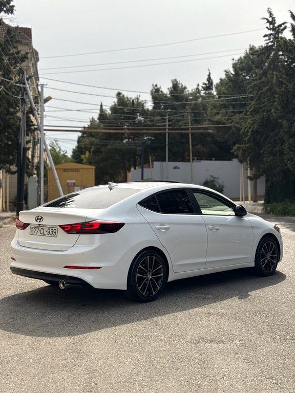 Hyundai Elantra, 2.0 L, 2018 il, 168 981 km — Avtomobillər, Bakı (3)