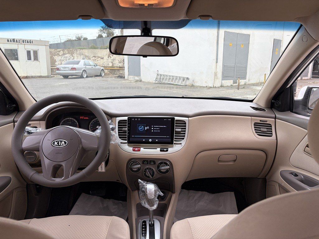Kia Rio, 1.4 L, 2011 il, 213 000 km — Avtomobillər, Bakı (12)