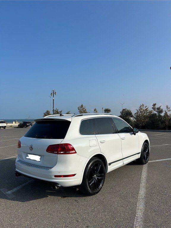 Volkswagen Touareg, 3.6 L, 2012 il, 247 000 km — Avtomobillər, Bakı (4)