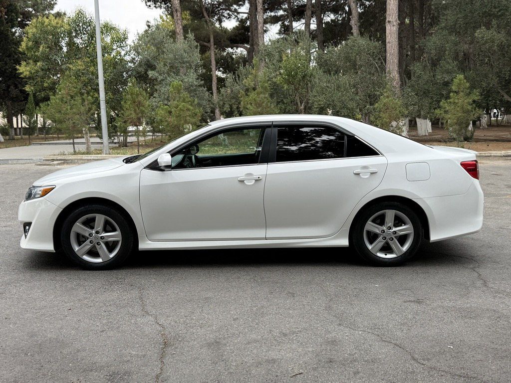 Toyota Camry, 2.5 L, 2014 il, 212 433 km — Avtomobillər, Bakı (2)