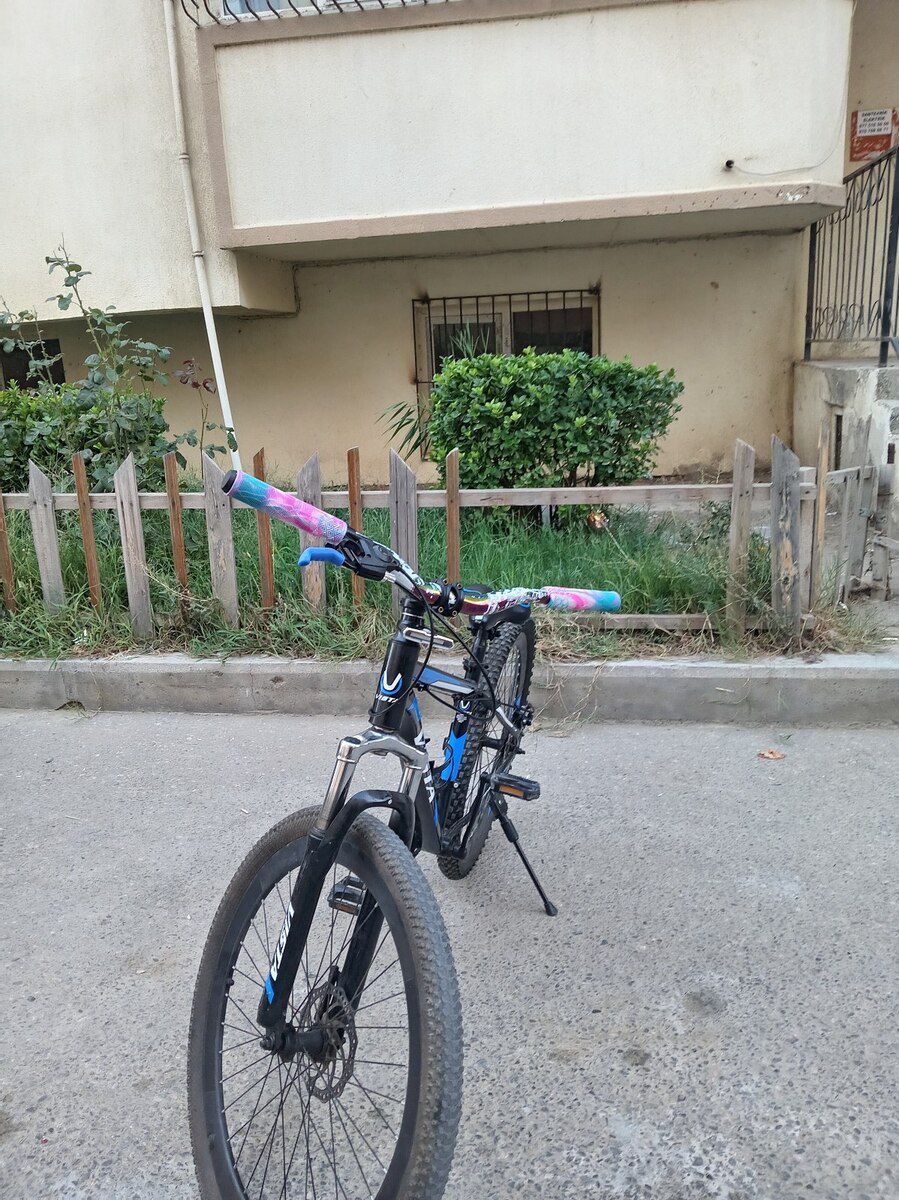 Velosiped — Velosipedlər, Bakı (2)