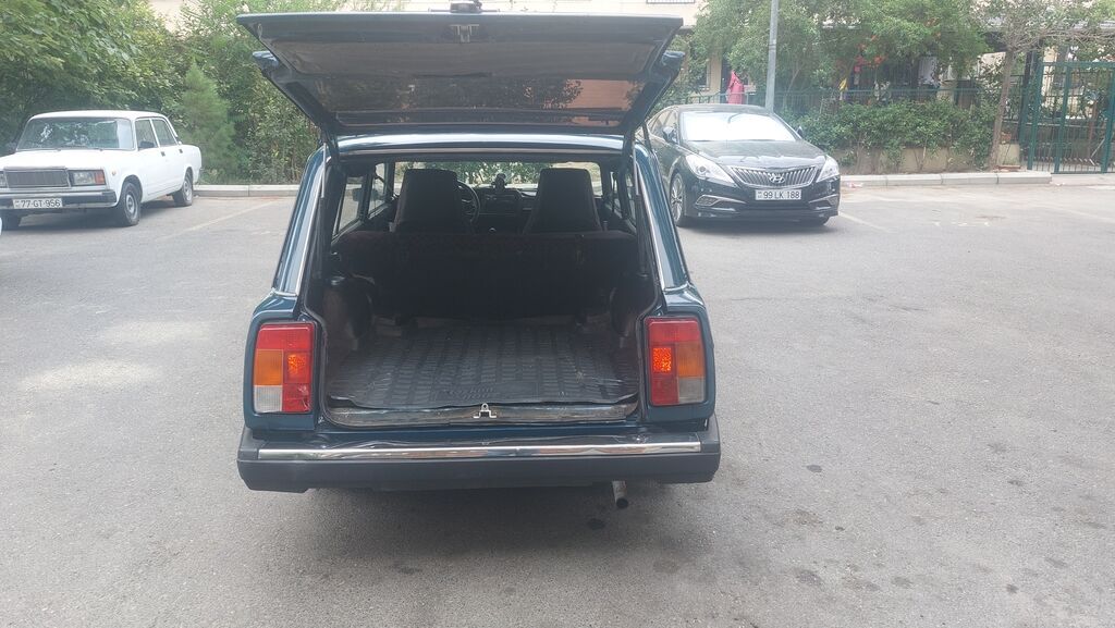 Lada 2104 universal - Kuzov: 5 qapılı universal, tünd mavi rəng — Avto, Bakı (10)