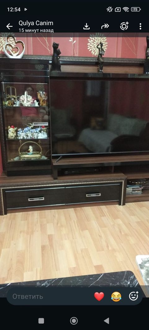 TV stendi və vitrinli dəst - Material: laminat/LDSP ağac teksturalı — Bakı