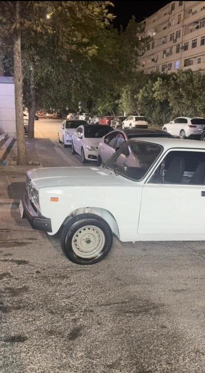 Lada (VAZ) 2107, 1.5 L, 1982 il, 128 688 km — Avtomobillər, Bakı (4)