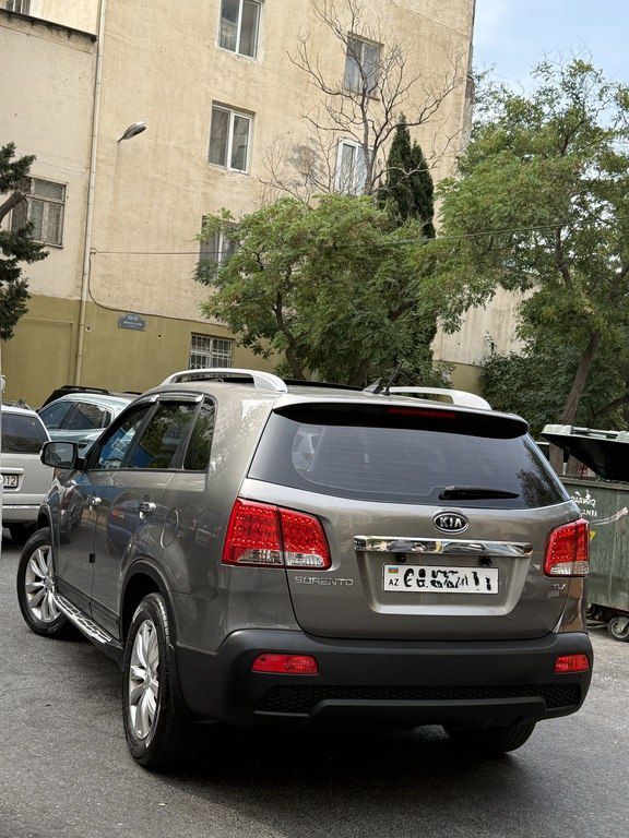 Kia Sorento, 2.0 L, 2010 il, 279 000 km — Avtomobillər, Bakı (11)