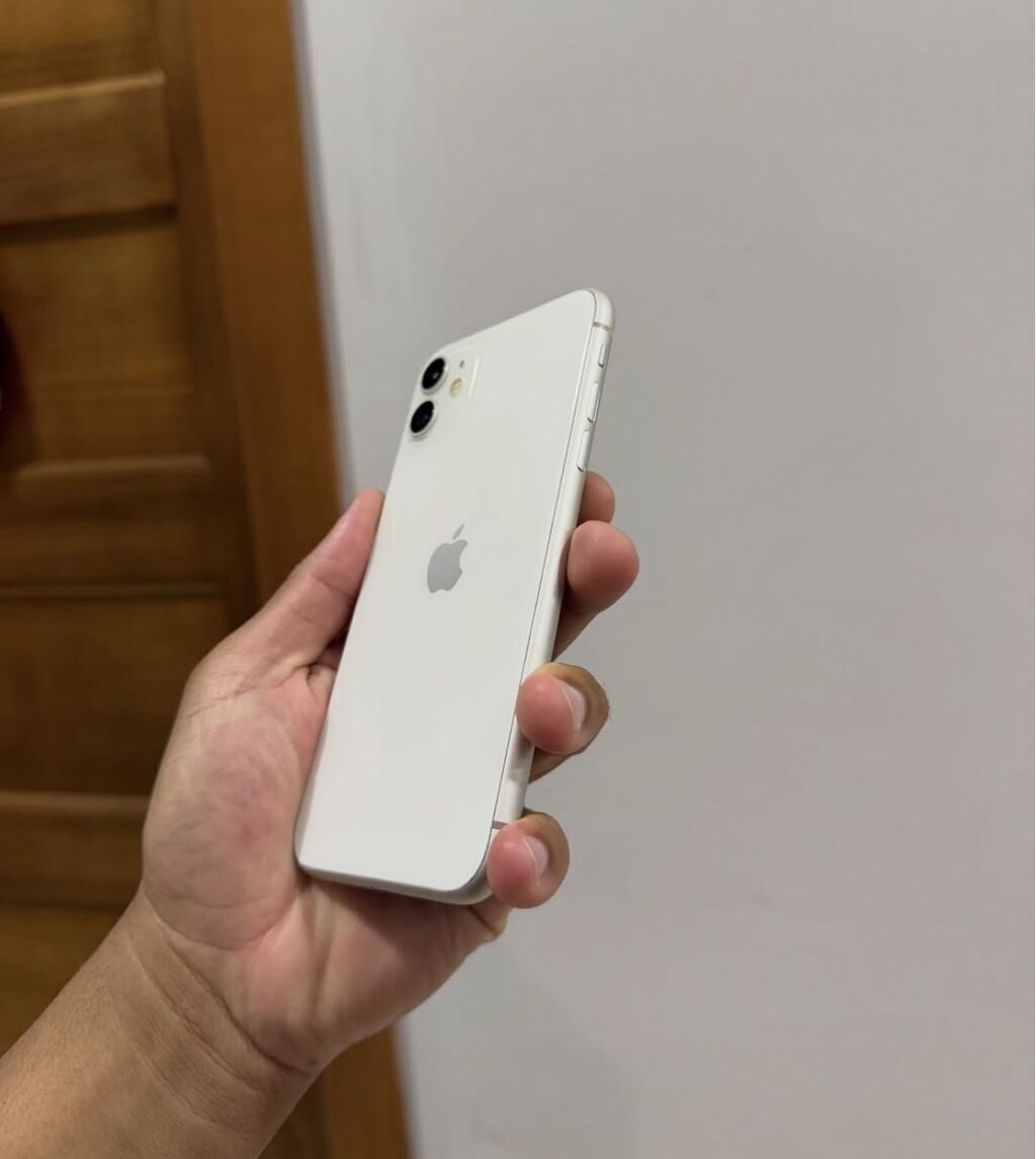 IPhone 11, 128 GB, Ağ, Zəmanət, Simsiz şarj, Face ID — Apple iPhone, Bakı (3)
