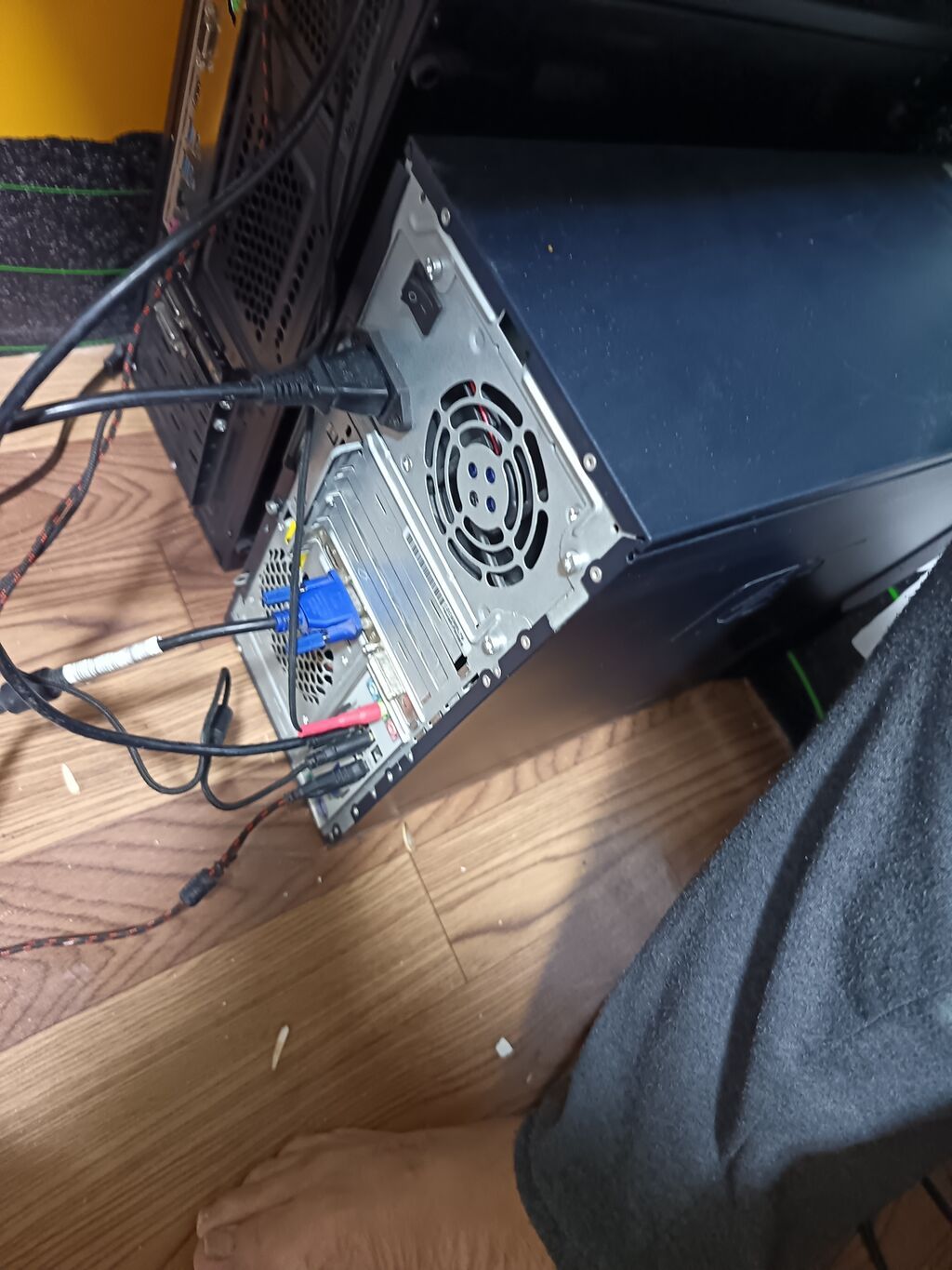 GPU: Nvidia GTX 550Ti CPU: İntel pentium RAM: 4Gb HDD: 500gb Plata HP — Elektronika, Pirəkəşkül (2)