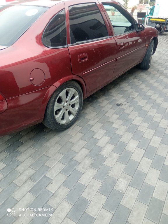 Opel Vectra, 1.8 L, 1997 il, 353 465 km — Avtomobillər, Qazax (4)