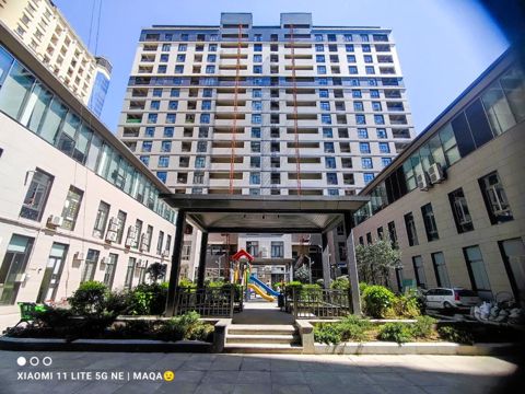 2-otaqlı yeni tikili, Azadlıq pr., 111 m² — Bakı