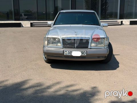 Mercedes E 220, 1994 il — Bakı
